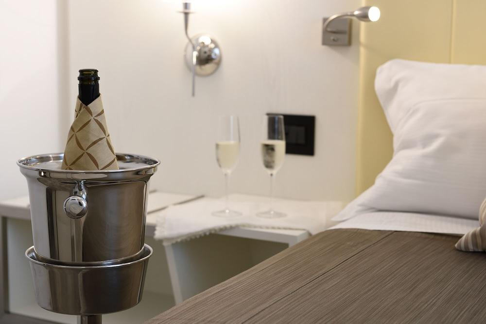 Best Western Hotel Principe Di Lampedusa パレルモ エクステリア 写真
