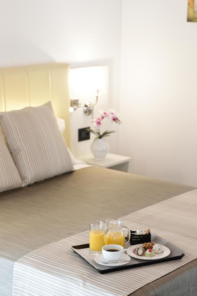 Best Western Hotel Principe Di Lampedusa パレルモ エクステリア 写真